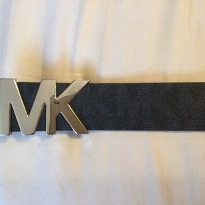 Michael Kors black leather belt